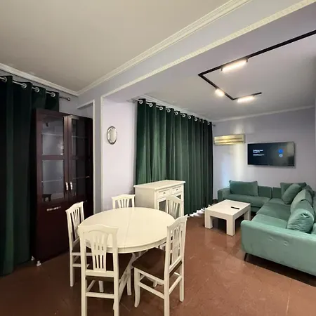 The Sunset Free Parking New Bazaar Balcony Daire *
